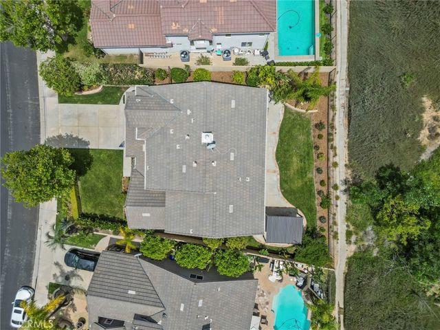 28502 Agajanian, Saugus, CA 91390