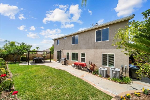28502 Agajanian, Saugus, CA 91390