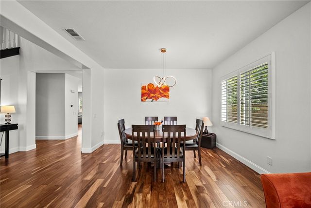 28502 Agajanian, Saugus, CA 91390