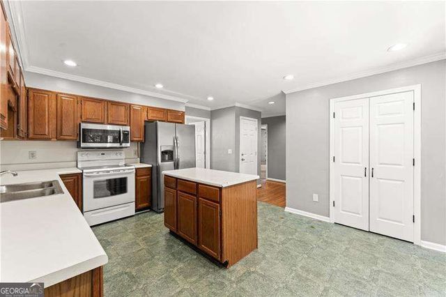 2023 Greyfield Drive NW, Kennesaw, GA 30152