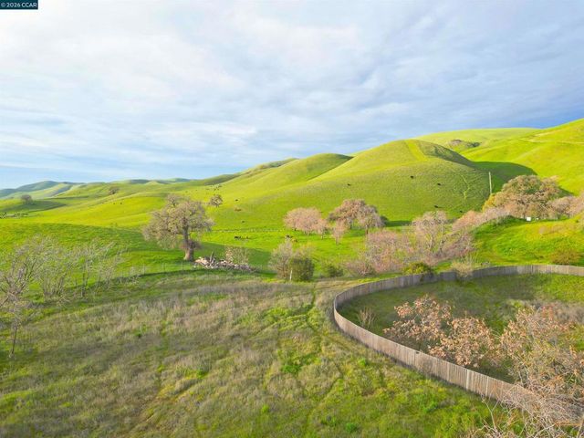 2152 2152 Bluerock Circle, Concord, CA 94521