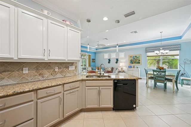 2336 OAKLEY GREEN DRIVE, Sun City Center, FL 33573