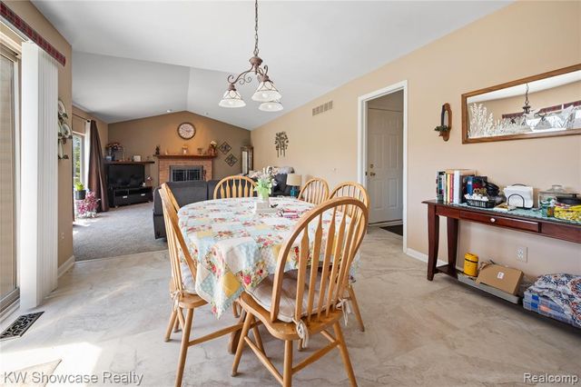 58767 Hunters Court, South Lyon, MI 48178