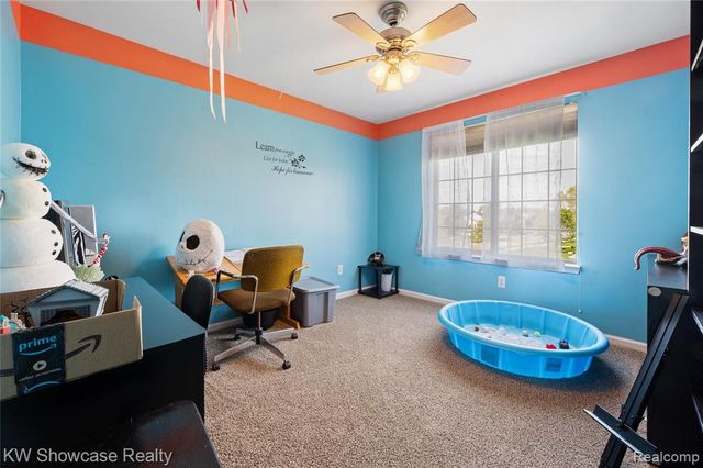 58767 Hunters Court, South Lyon, MI 48178