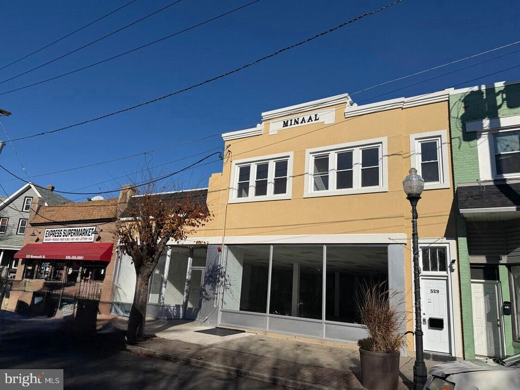 527-529 MONMOUTH ST, GLOUCESTER CITY, NJ 08030 — exterior