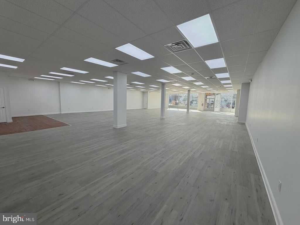 527-529 MONMOUTH ST, GLOUCESTER CITY, NJ 08030 — photo 3