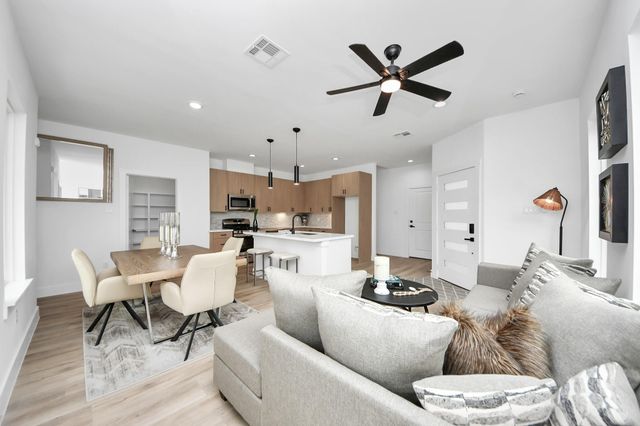 9028 Scott Street, Houston, TX 77051