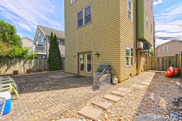 11 Maddox Avenue, Milford, CT 06460