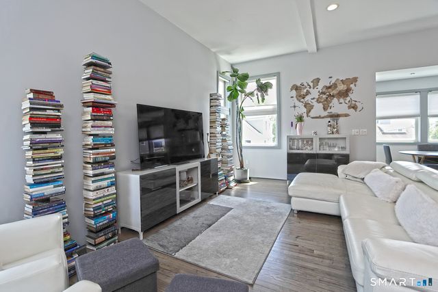 11 Maddox Avenue, Milford, CT 06460