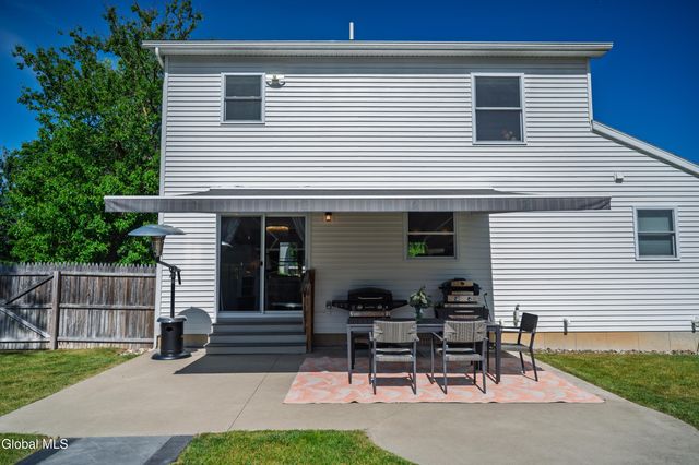 2069 Amsterdam Avenue, Rotterdam, NY 12303