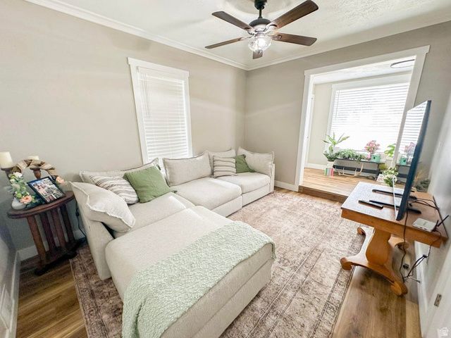 82 N MAIN ST, Milford, UT 84751