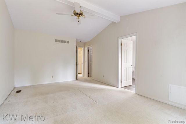 34721 Pembroke Avenue, Livonia, MI 48152