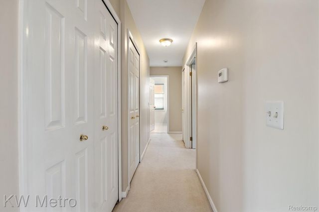 34721 Pembroke Avenue, Livonia, MI 48152