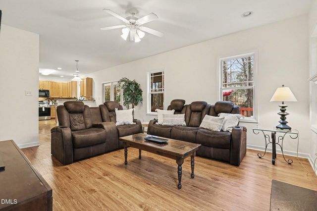 229 Autumn Glen Lane, Holly Springs, NC 27540