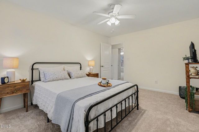 229 Autumn Glen Lane, Holly Springs, NC 27540