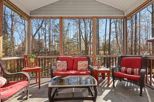 229 Autumn Glen Lane, Holly Springs, NC 27540