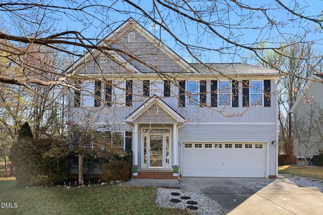 229 Autumn Glen Lane, Holly Springs, NC 27540