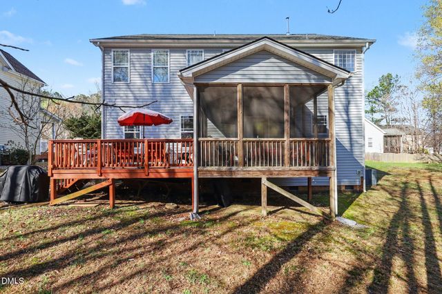 229 Autumn Glen Lane, Holly Springs, NC 27540