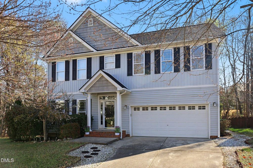 229 Autumn Glen Lane, Holly Springs, NC 27540