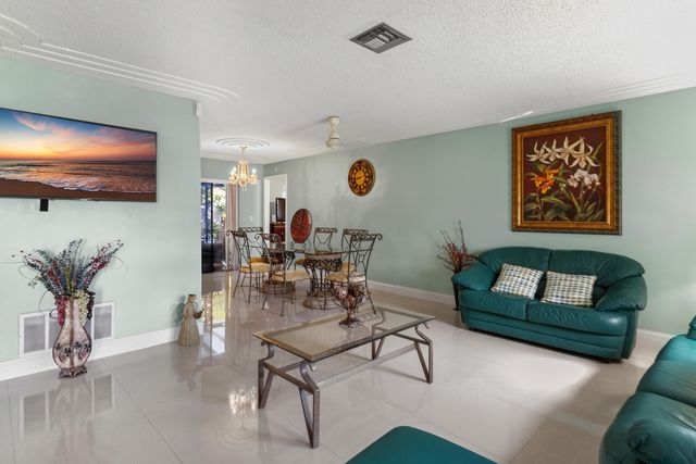 3750 NW 73rd Avenue, Lauderhill, FL 33319