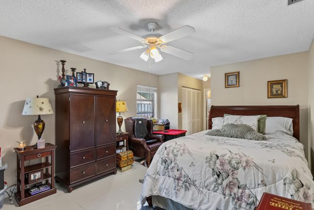 3750 NW 73rd Avenue, Lauderhill, FL 33319