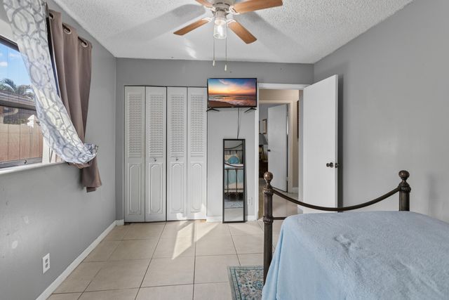 3750 NW 73rd Avenue, Lauderhill, FL 33319