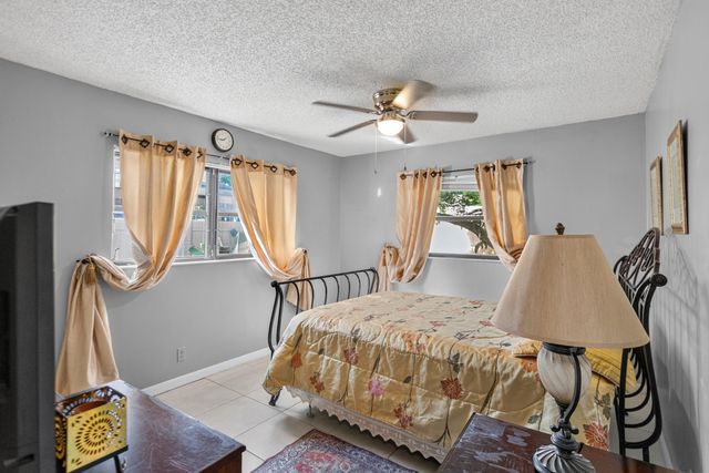 3750 NW 73rd Avenue, Lauderhill, FL 33319