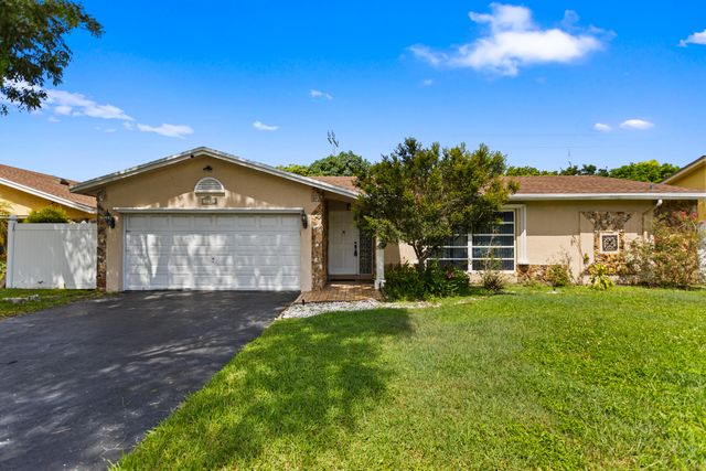 3750 NW 73rd Avenue, Lauderhill, FL 33319
