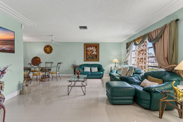 3750 NW 73rd Avenue, Lauderhill, FL 33319