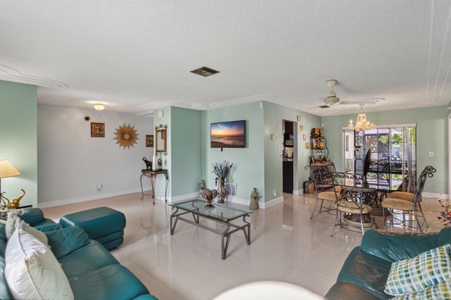 3750 NW 73rd Avenue, Lauderhill, FL 33319