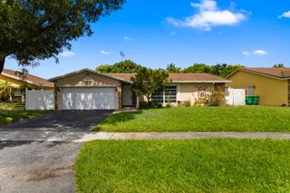 3750 NW 73rd Avenue, Lauderhill, FL 33319