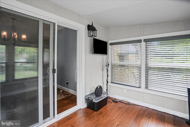 2667 W PARK DR, Baltimore, MD 21207