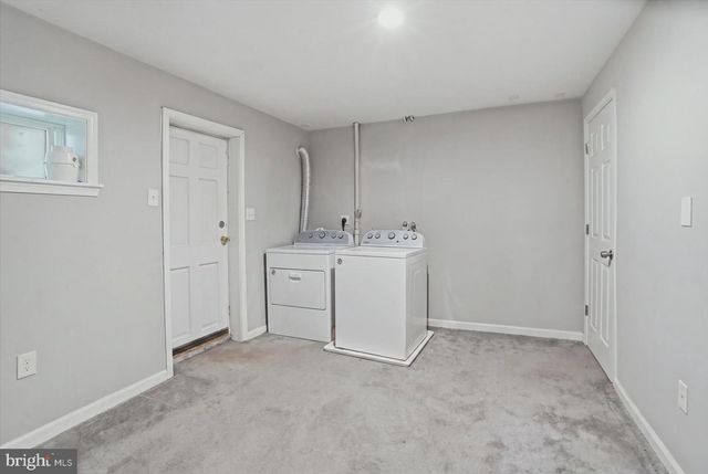 2667 W PARK DR, Baltimore, MD 21207