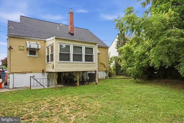 2667 W PARK DR, Baltimore, MD 21207