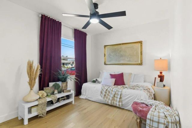 463 Parkbrook St, Spring Valley, CA 91977