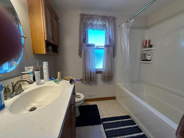 2194 Sale Road, Columbus, OH 43224