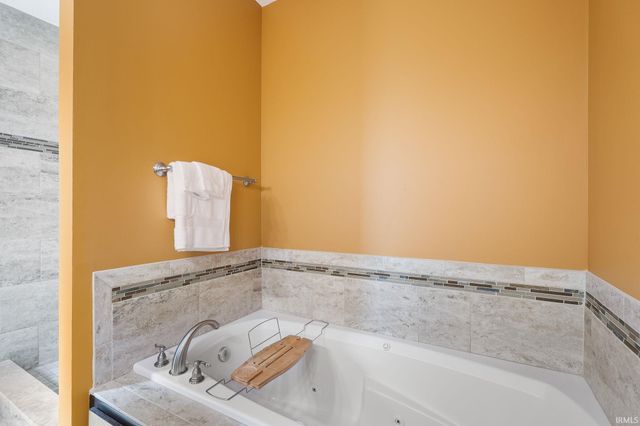 3321 Treviso Cove, Fort Wayne, IN 46814