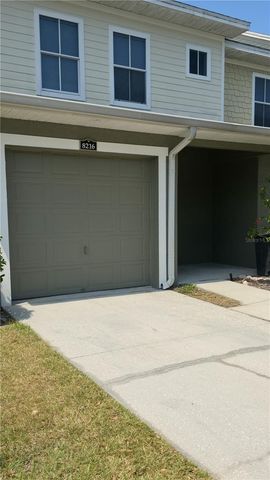 8216 DOWNPATRICK COURT, Tampa, FL 33610