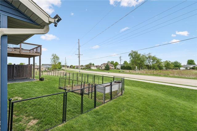 905 Carl Court, Solon, IA 52333