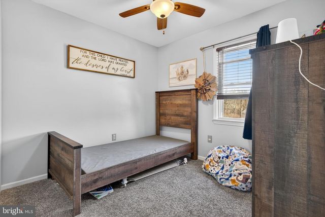 101 TOWNHOUSE LN, Lancaster, PA 17603