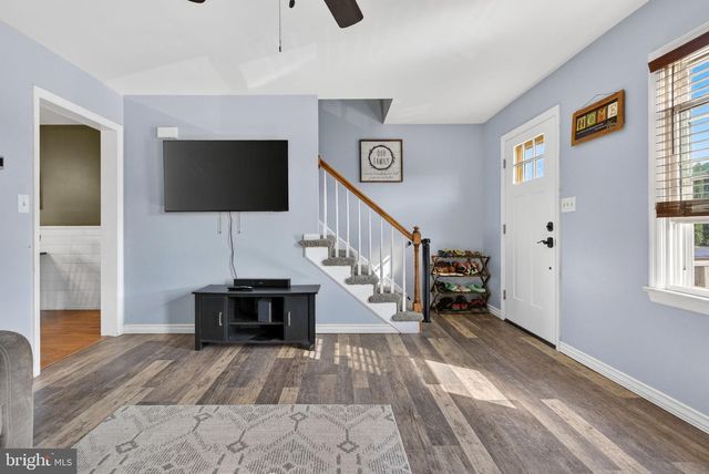 101 TOWNHOUSE LN, Lancaster, PA 17603