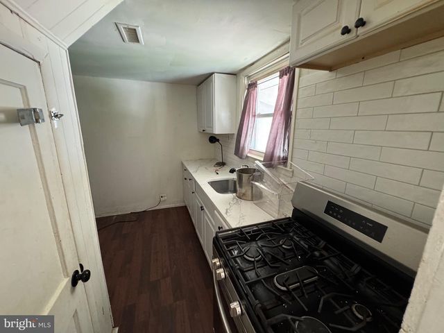 2606 SMITHERS ST, Chester, PA 19013