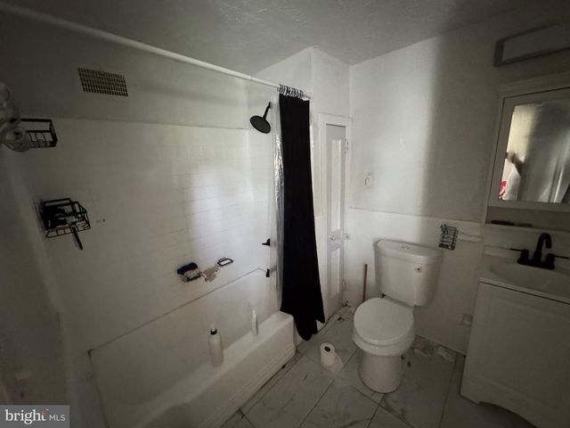 2606 SMITHERS ST, Chester, PA 19013