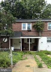 2606 SMITHERS ST, Chester, PA 19013