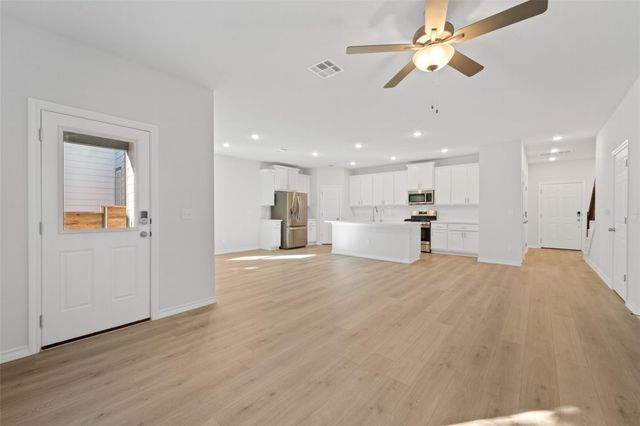 4908 E Plum Peach BND, Austin, TX 78723