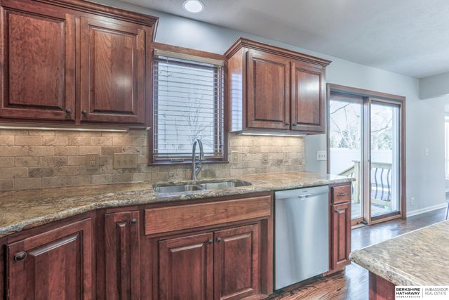 13534 Taylor Street, Omaha, NE 68154