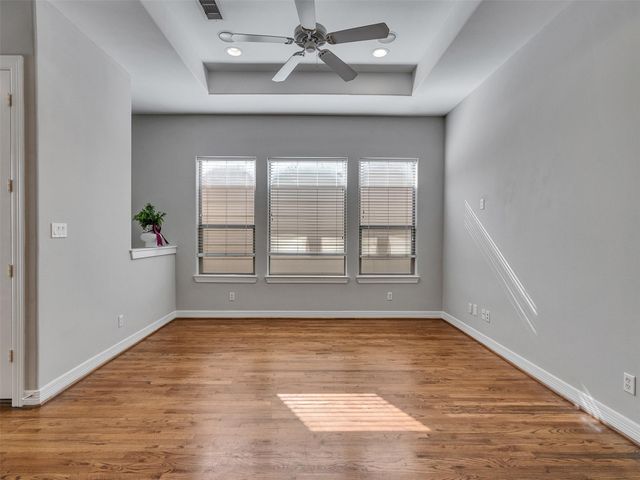 3802 Center Street, Houston, TX 77007