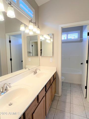40827 N Hearst Drive, Anthem, AZ 85086