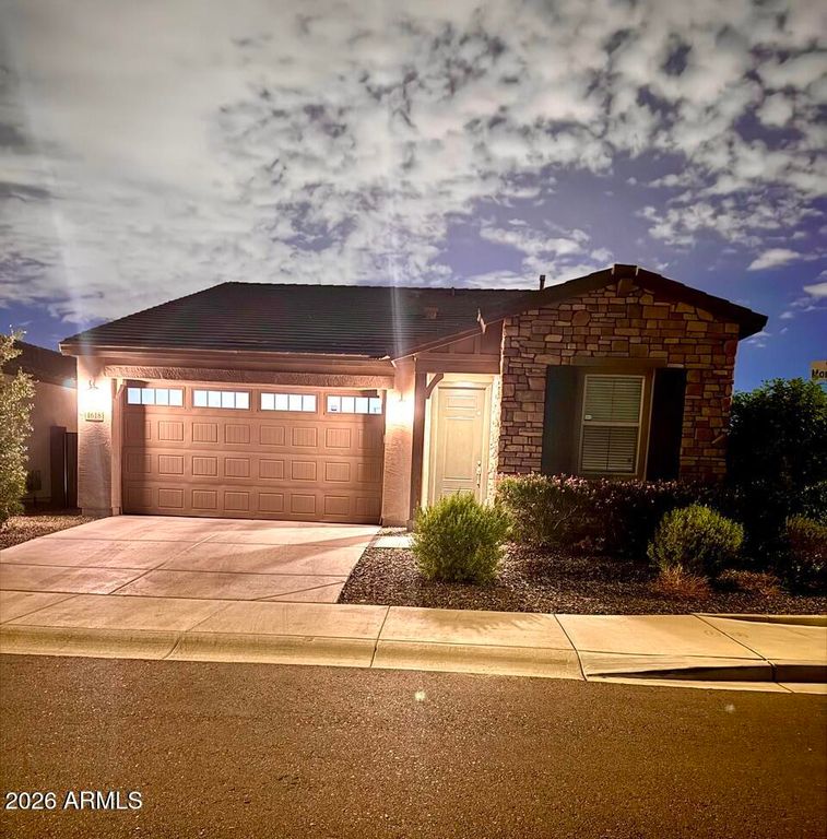 1618 W MONTE Way, Phoenix, AZ 85041 — photo 2