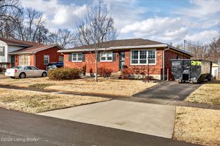 1047 Clayborne Rd, Louisville, KY 40214